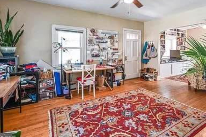 Inside - 2 month sublease for June-July House