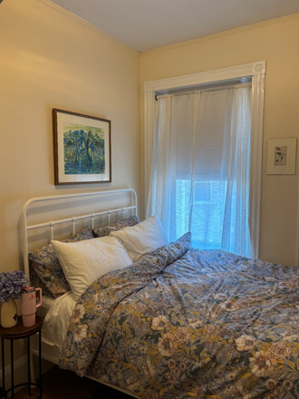 Bedroom - Brookline Coolidge Corner Apartment