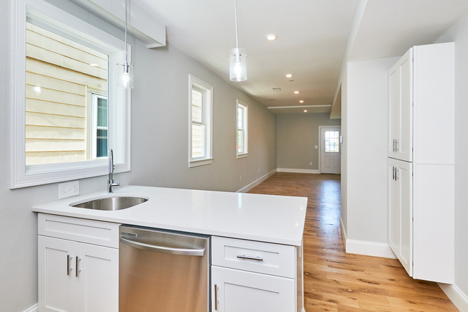 Call NOW for showings! 617-236-8550 - SARATOGA ST - ORIENT HEIGHTS! HUGE 5BR *AVAIL NOW* W/ 3 BATH, YARD, W/D IN UNIT, EIK, A/C, DW! Apartments