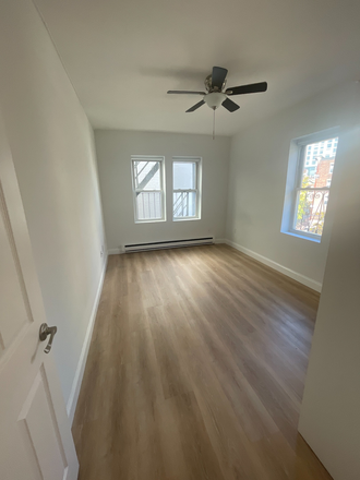 Living Space - Fenway 2 Bed Norway St Apartments