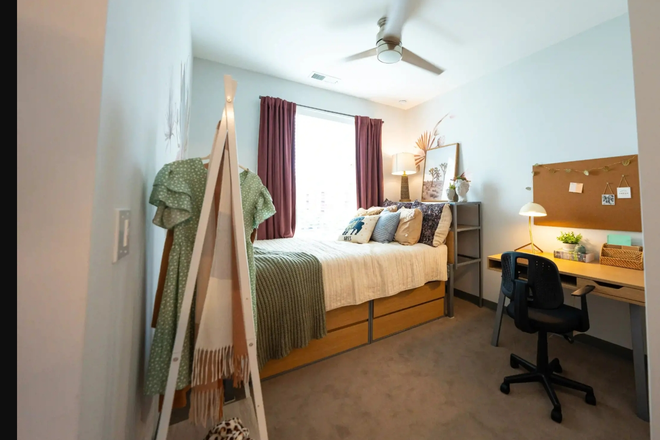 Bedroom example and all furniture included - Sub-lease a Unit through May-July 2026 | 4 bed and 4 bath