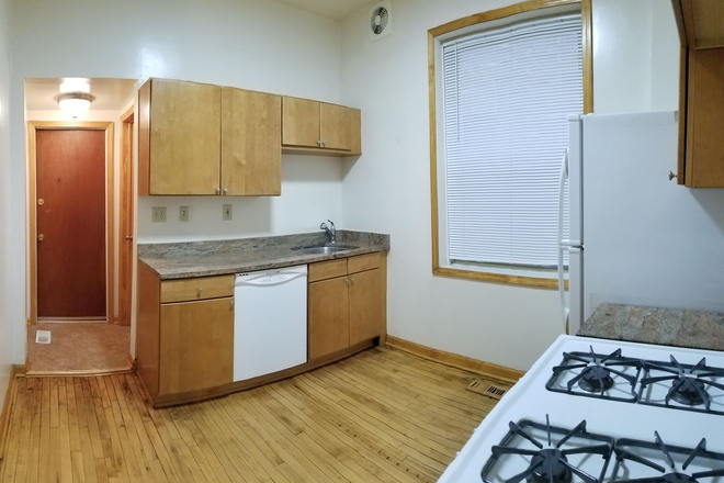 Kitchen - Taylor and May,  3 Blocks from Campus, 1st floor 2 Bedroom, 1 Bathroom Apt.  Hardwood floors