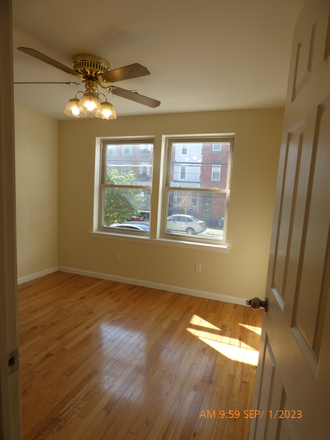 Bedroom - Unmatched Convenience, Style, and Energy Efficiency 7/15 Apartments