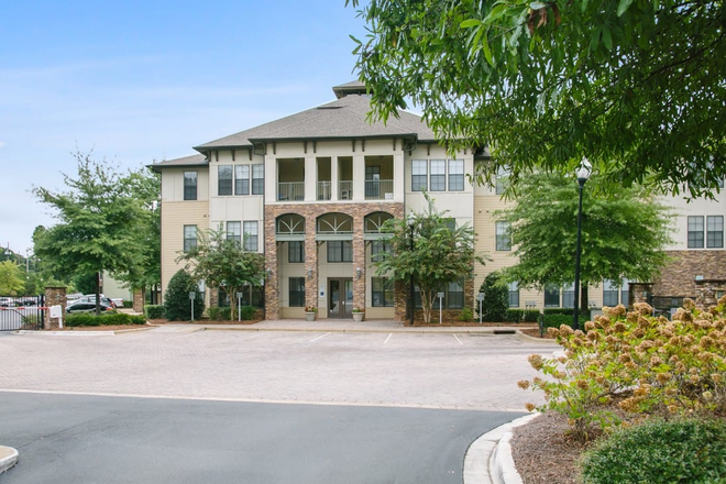 entrance - Tapestry Park Apartments