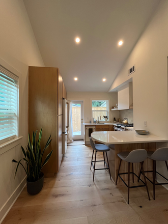 Kitchen - Riverland Terrace Cottage