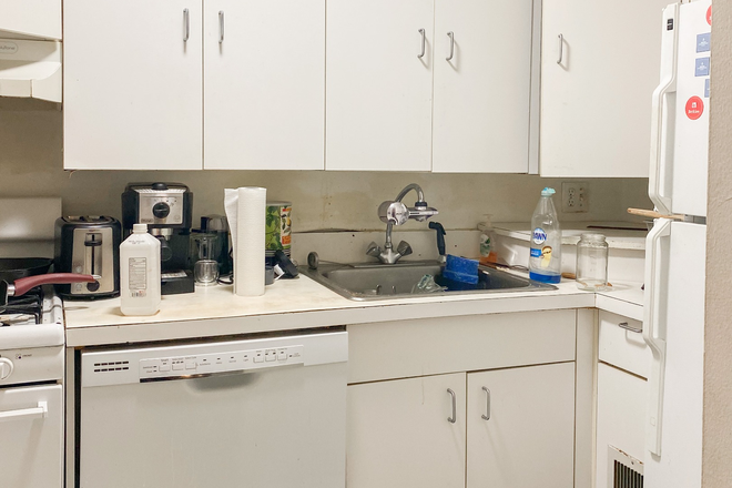 Kitchen - 3 Bedroom on Symphony Road with deck and washer/dryer in unit Condo