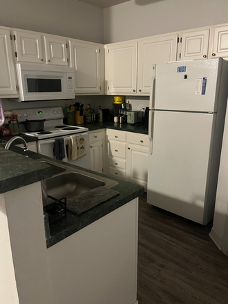 Kitchen - Museum Walk Apartments