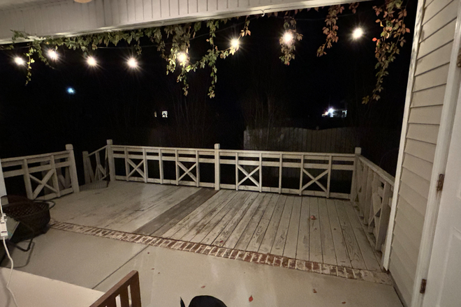 Back porch - 3BR / 2.5BA Townhome – Perfect for ECU Medical Students, Residents, and Healthcare Provider