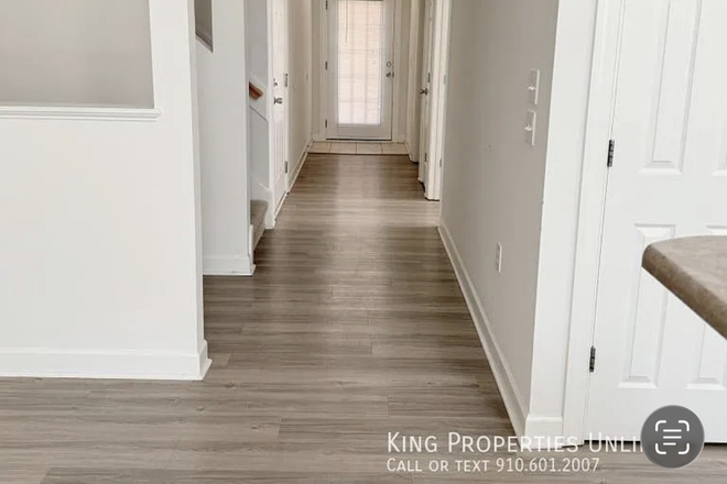 front door/hallway from the inside - Carleton Place Townhouse close to campus