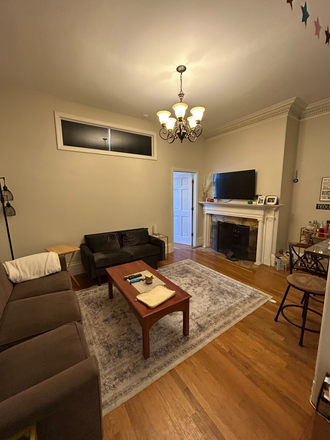 Living room - HUGE 3 Bed Available 9/1/26! *CONTACT NOAH 603-470-8181 Apartments