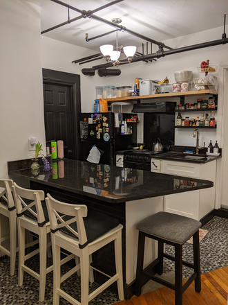 open kitchen - NO FEE- heat+ H2O incl.-fully furnished-stunning!