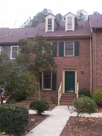 Front entrance - Woodstream Glen Townhome 2BR/2.5 Bath