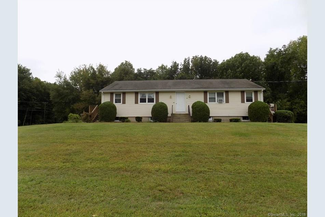 Street view - Beautiful TWO bedrooms condo near UCONN and ECSU