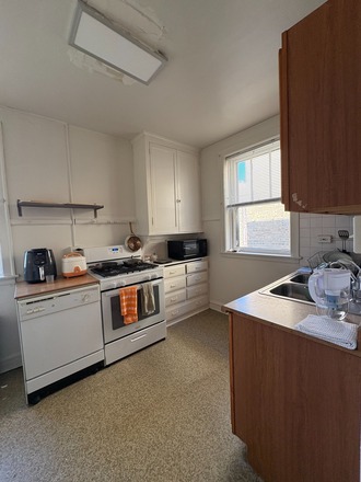 Kitchen - North Shore Apartments