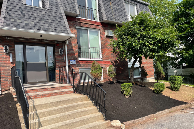 Secure entrance, with cameras - Mammoth Road Apartments