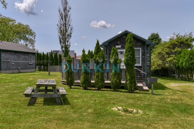 front - Studio  only 7 miles from URI Campus House