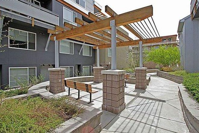 2850 E College Ave #304 - 2850 E. College Ave #304 Apartments