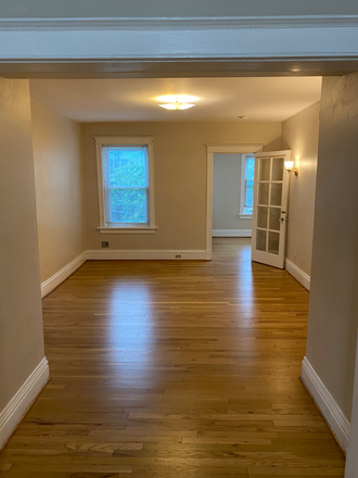 Dining / office - 746 Kingsland - Spacious 3 Bedroom Apt, Delmar Loop