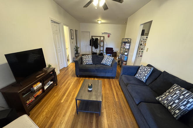 LR - Phenomenal JUNE 4 bed 2 full bathroom on C and D Lines! Ask about 9/1! Apartments