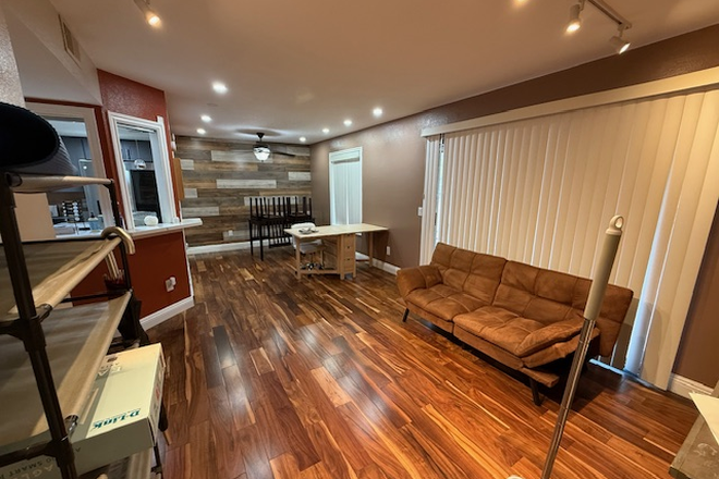 Living Dining Room - The WoodLands Condo in a Gated Community. Next to UCR Baseball field, 15 minutes walk to campus