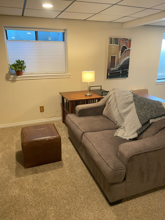 Your private living space 700 sq ft - Private living space in North Boulder home