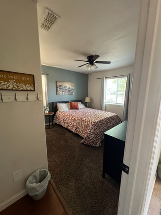 Mariposa room - Bobcat house/Tulare, Fresno and Mariposa rooms