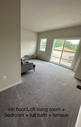 4th Floor - living room - Luxury, modern, new townhouse (4-bedroom, 4.5 Bath, 2500sqrt, 4-level, 2-car garage)