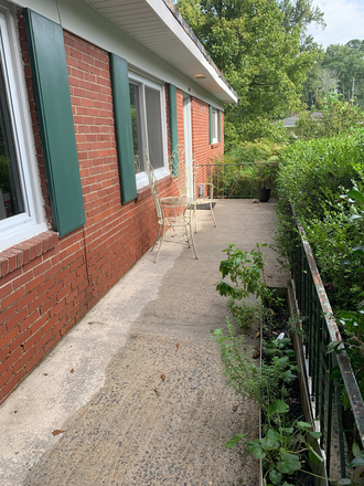 Front walk - Emory 1mi, spacious, quiet, furnished 3bd/2ba, utils incl., Decatur schools, park off street, $3000 House