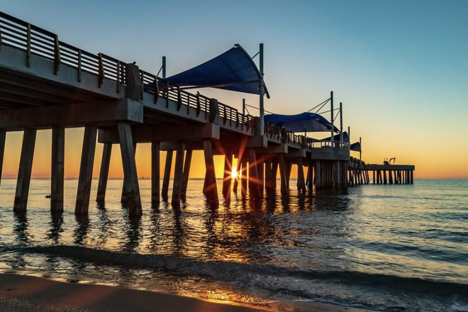 Sunrise at the pier - 1 Block from the BEACH 2/2