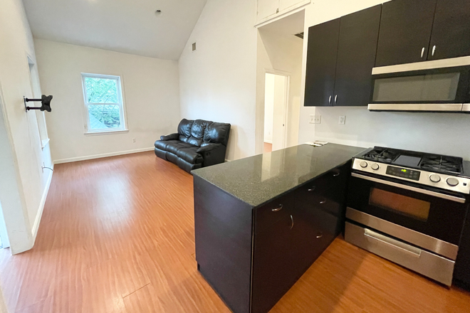 kitchen - Brand New 4 bedroom! Stainless Steel Kitchen! Central AC Apartments