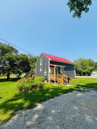  - 1 Bedroom 1 Bath Duplex