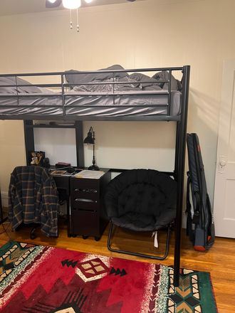 . - Renovated studio at 24 haviland. No broker fee. Contact Will McGowan 617.512.5822 Apartments