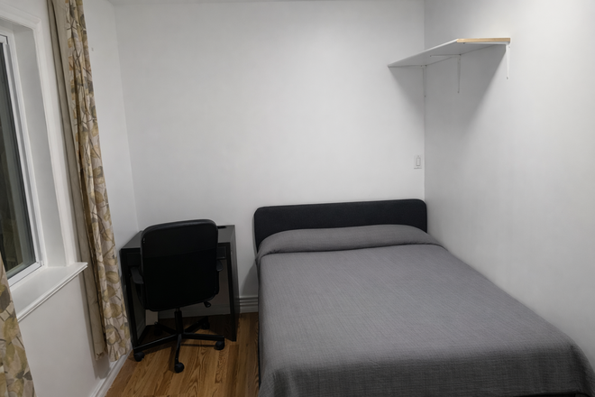 Bedroom A: $930 Private room with Double sized bed - Private room in a shared house at Tedder St. Utilities included!