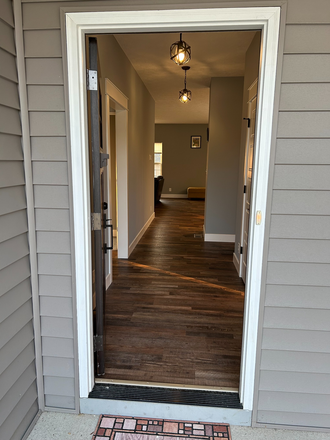 Main Entrance - Room for rent in a 3-bedroom house (utilities included)