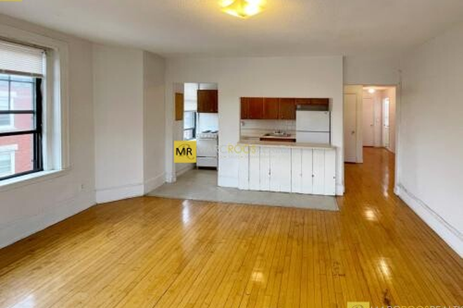 Call NOW for showings! 617-236-8600 - BRIGHTON AVE - LRG MODERN 3BR CONDO AVAIL *9/1/2026* W/ H&HW INC, LNDRY IN BLDNG, DW, OPEN LAYOUT!