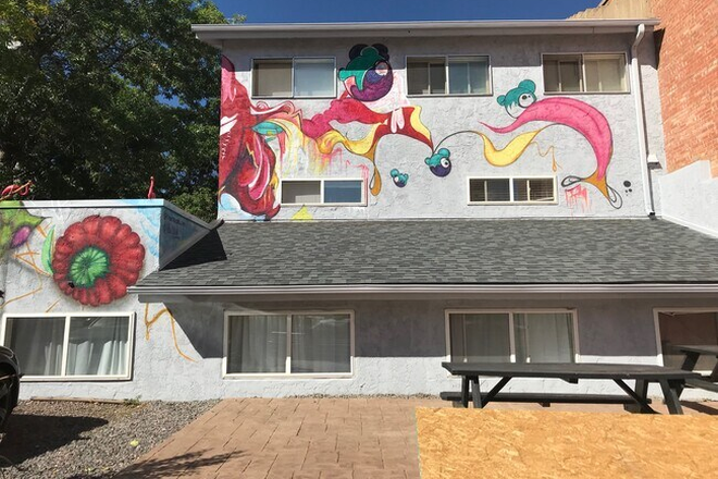 13th Street Side - Summer 2026 Sublet 1-4 Rooms on University Hill Triplex