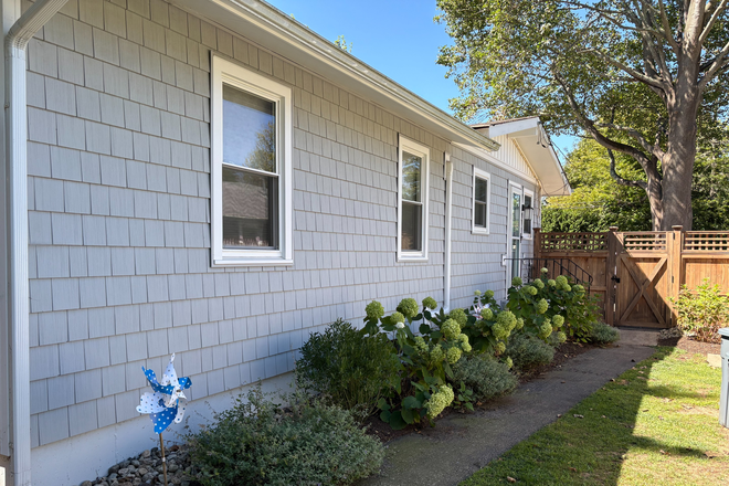 Photo - Renovated Ranch Home - 6 Courtland Drive, Narragansett RI 02882