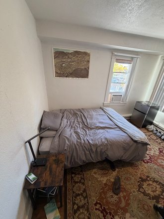 Bedroom, comes fully furnished - Room for rent on the Hill House