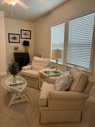 Loft area - Quiet residential neighborhood, close to 526 and Daniel Island House