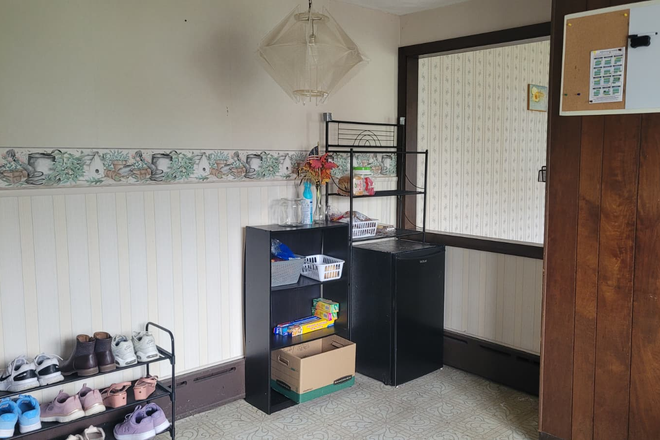 Kitchen - 1 Bedroom for sublease | Fully furnished | 10 mins to campus Apartments