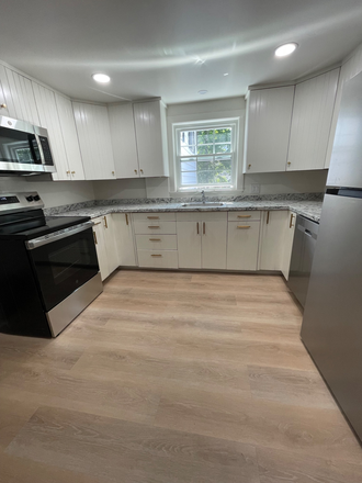 Updated Kitchen - One block to Brandeis- ALL UTILITIES INCLUDED. Beautifully renovated unit! Duplex