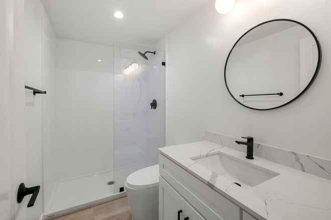 Bathroom - Double Summer Sublet - One block away from UC Berkeley Campus
