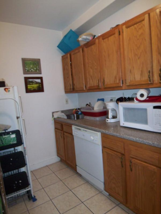 Kitchen - SUNNY - 3 bedrooms awesome price! Apartments