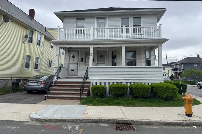 Front street view./corner lot - Second floor unit close to Tufts Alumni Field (3/1)