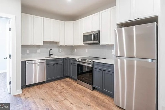 Kitchen Area - Off Campus 3bed/3bath Looking to Sublease Apartments
