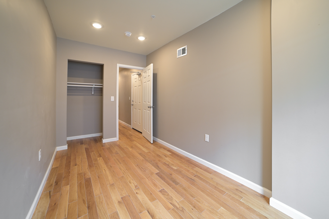 room - Brand New Luxury 3 Bed 2 Bath Right Next To Police Station Apartments