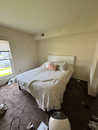 Bedroom - Puffton Village 2-bedroom Apartment