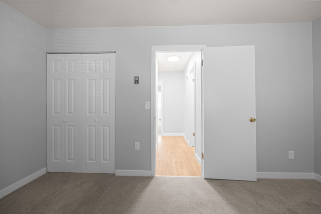 Photo - 2238 Canyon Blvd #2 Apartments