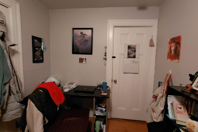 Bedroom - Summer Sublet - Will be avalible to rent in September Apartments
