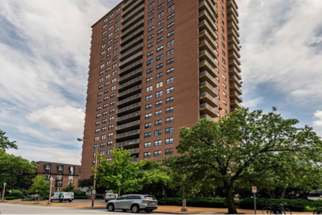 Building Front View from West Pine Blvd. - Central West End. High-rise condo. 24-hr doorman. Walk to medical campus. High floor, terrace.